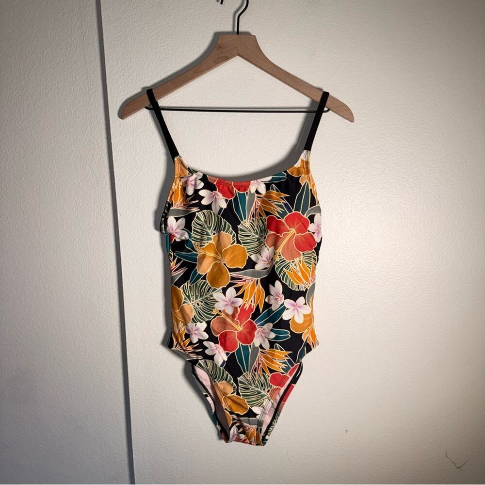 NWT HURLEY padded floral one piece vacation spring break summer swimsuit M - Picture 5 of 6